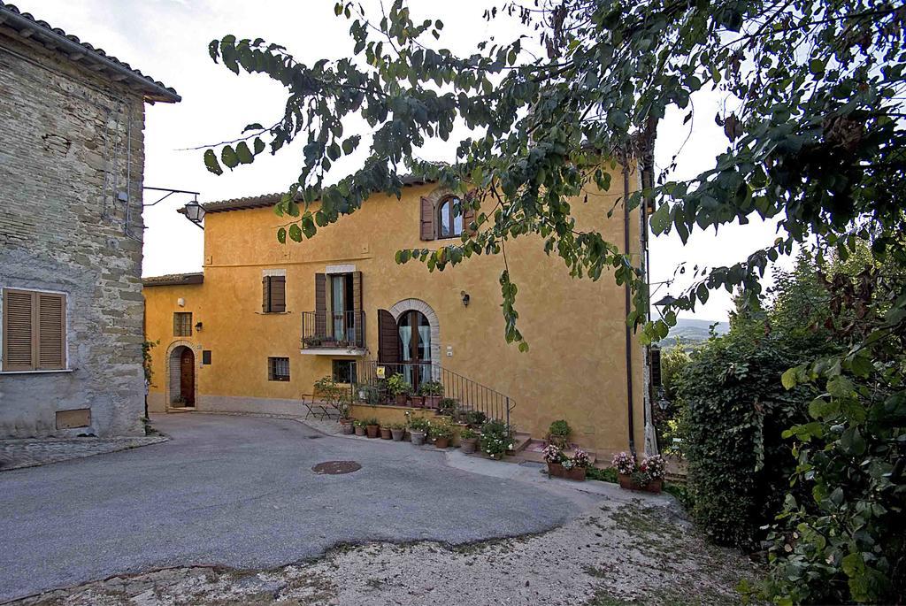 Casale Del Monsignore Spoleto Exteriör bild