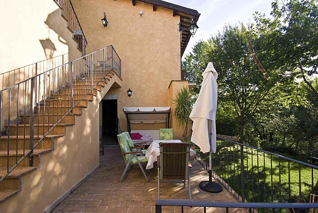 Casale Del Monsignore Spoleto Exteriör bild